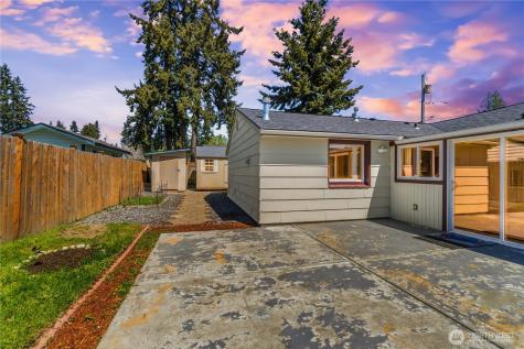 23108 50th Avenue W Mountlake Terrace WA 98043