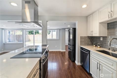 23108 50th Avenue W Mountlake Terrace WA 98043