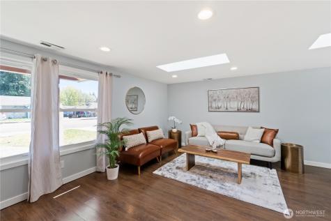 23108 50th Avenue W Mountlake Terrace WA 98043