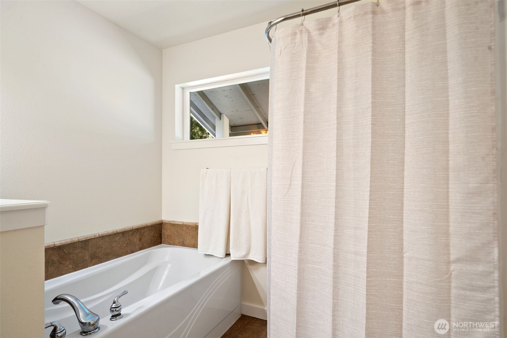 30 E Stirling Court Shelton WA 98584