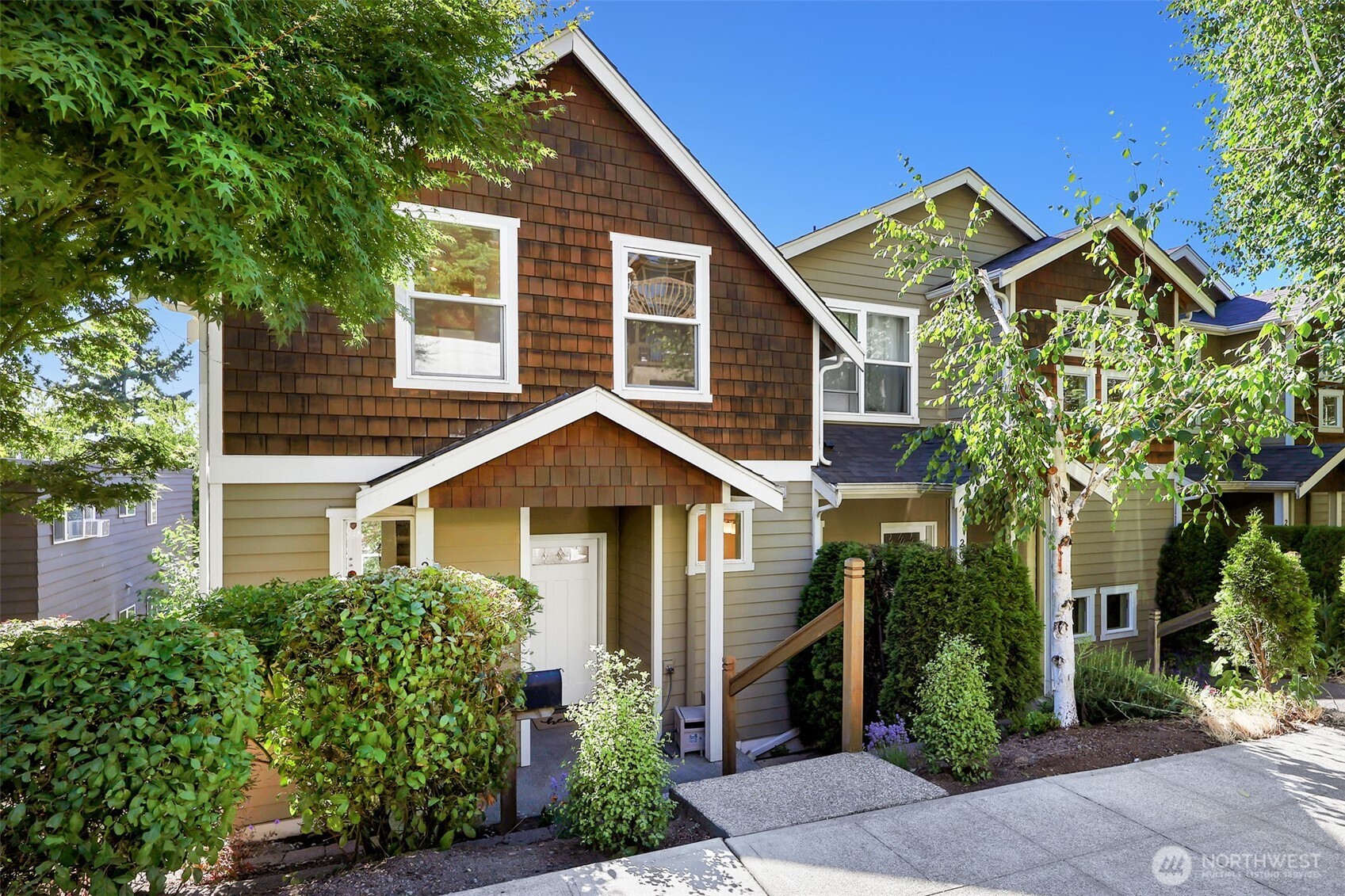 2063 13th Avenue W Seattle WA 98119