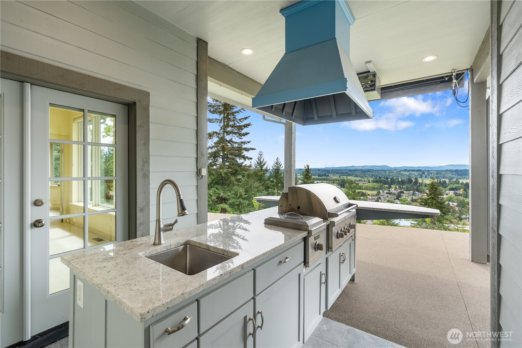 217 Alderwood Drive Chehalis WA 98532
