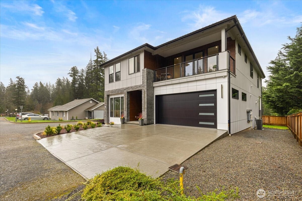 22713 SE 34th Court Sammamish WA 98075