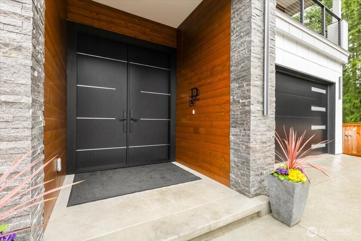 22713 SE 34th Court Sammamish WA 98075