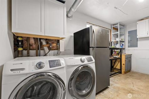1241 S 129th Street Burien WA 98168