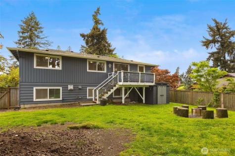 1241 S 129th Street Burien WA 98168