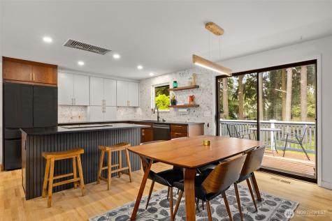 1241 S 129th Street Burien WA 98168