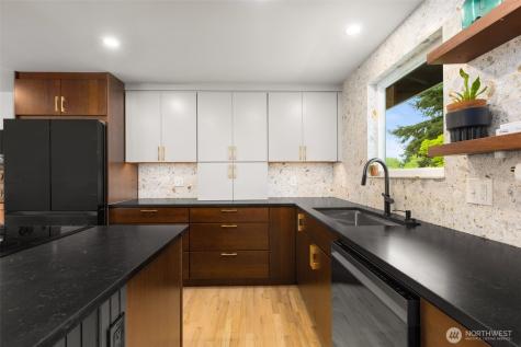 1241 S 129th Street Burien WA 98168