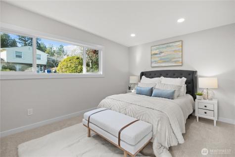 62 165th Avenue SE Bellevue WA 98008