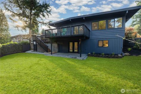 62 165th Avenue SE Bellevue WA 98008