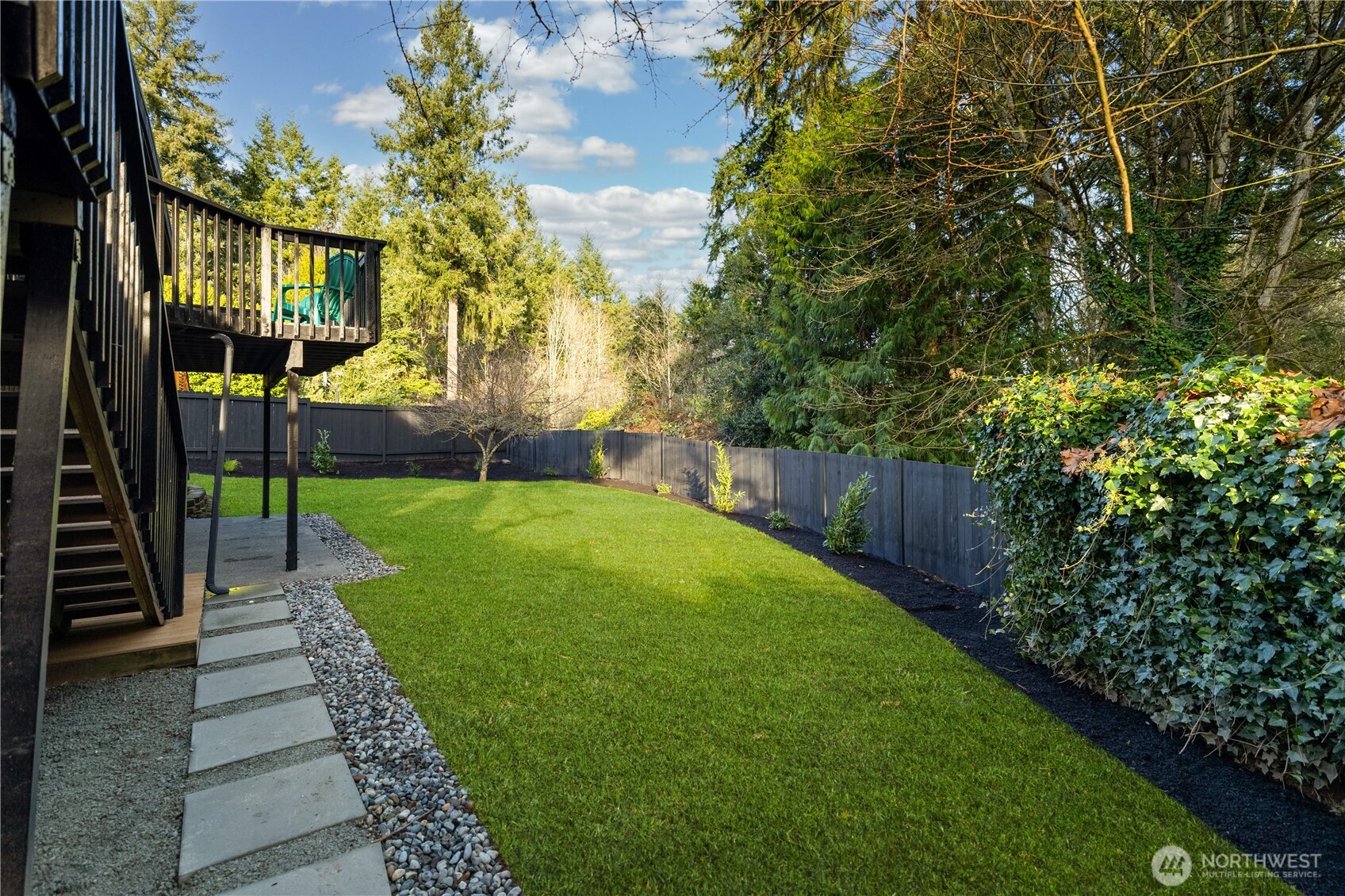 62 165th Avenue SE Bellevue WA 98008