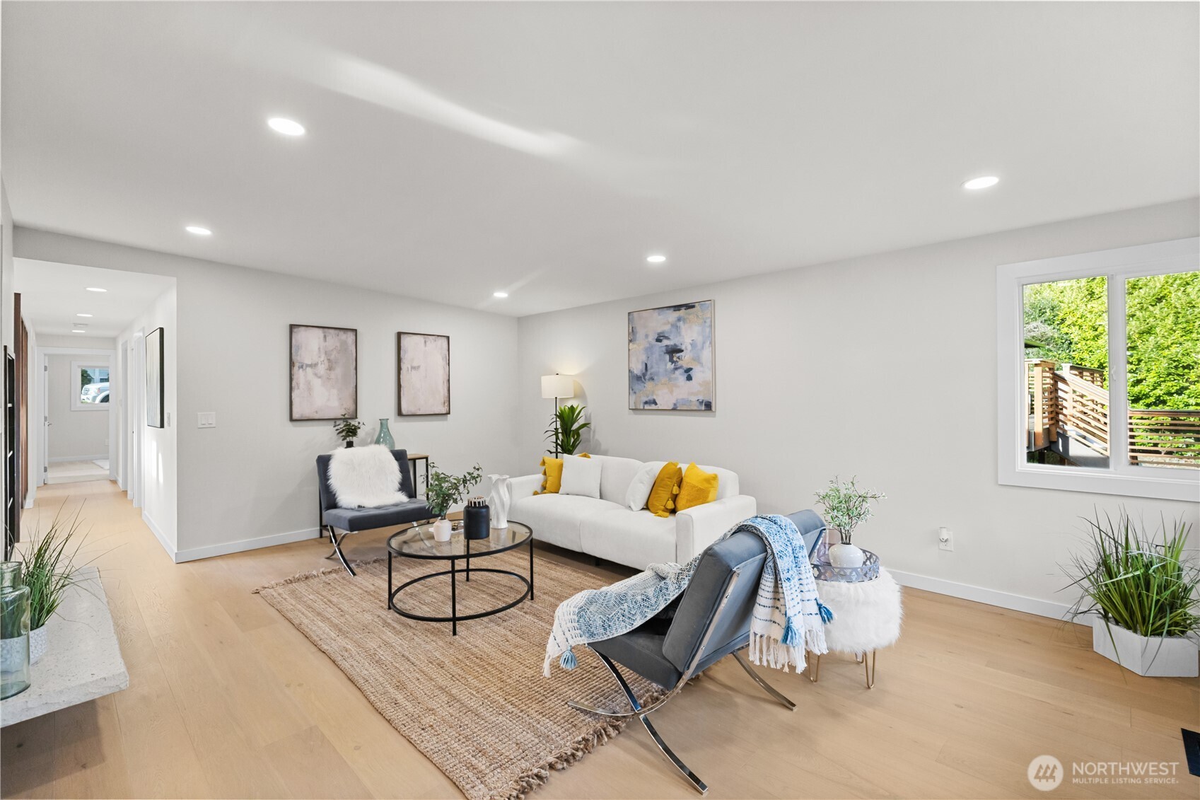 62 165th Avenue SE Bellevue WA 98008
