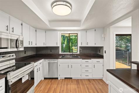 4801 32nd Court SE Lacey WA 98503