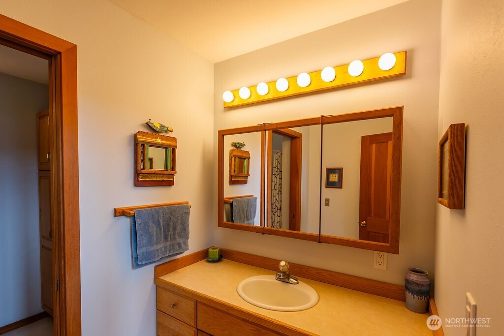3757 Mud Bay Road Lopez Island WA 98261