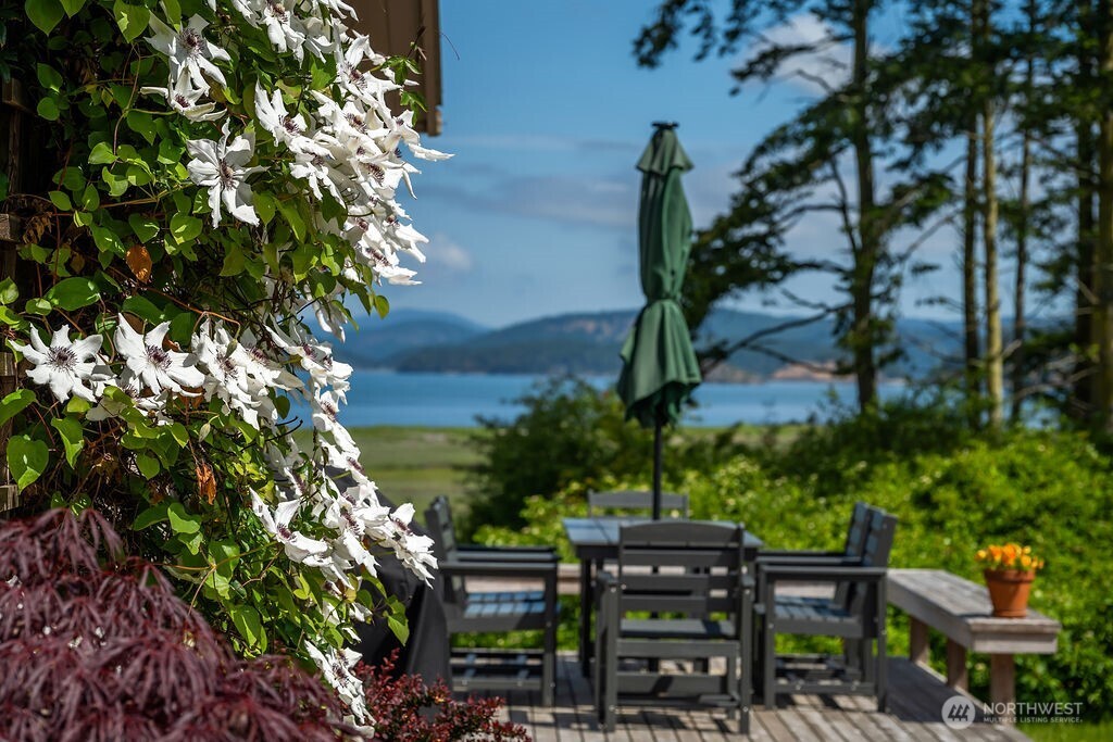 3757 Mud Bay Road Lopez Island WA 98261