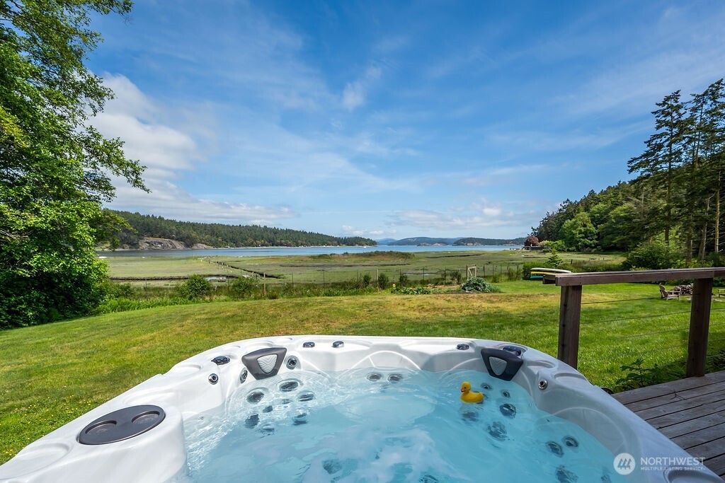3757 Mud Bay Road Lopez Island WA 98261