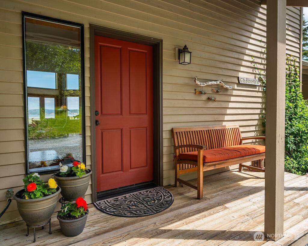 3757 Mud Bay Road Lopez Island WA 98261