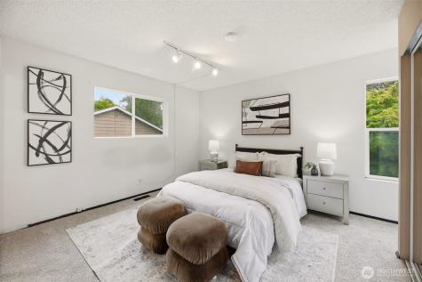 33136 35th Avenue SW Federal Way WA 98023