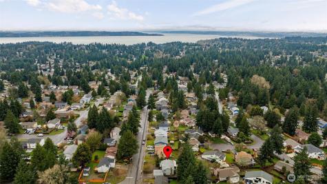 33136 35th Avenue SW Federal Way WA 98023