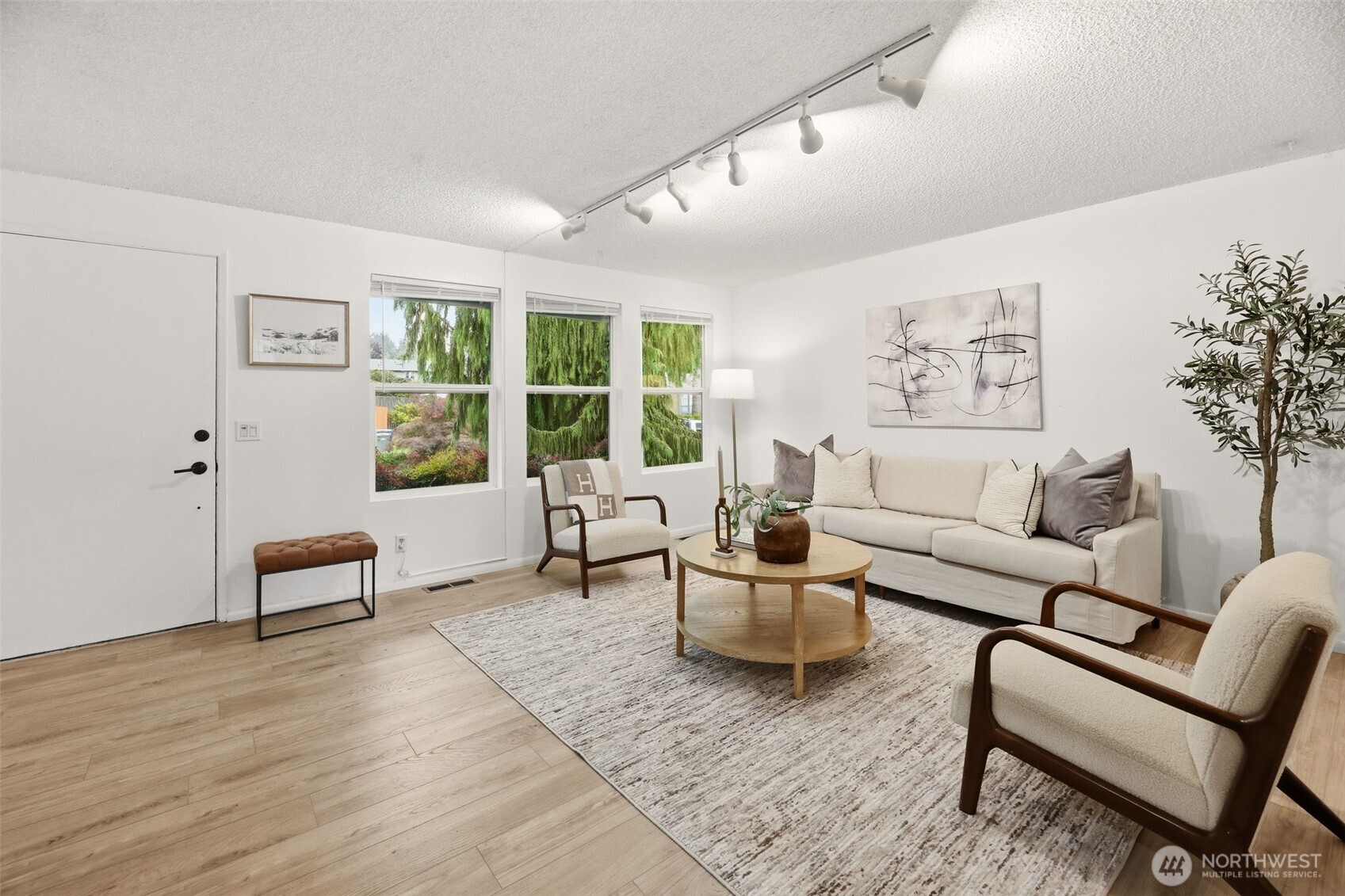33136 35th Avenue SW Federal Way WA 98023