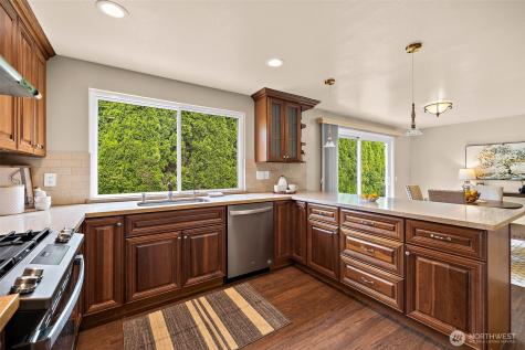 10602 NE 60th Street Kirkland WA 98033