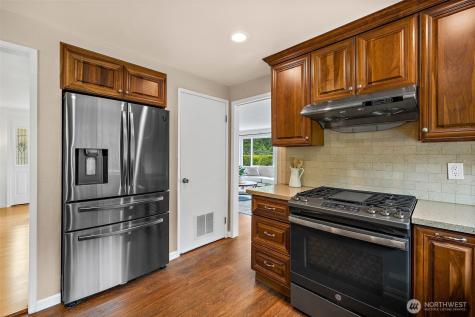 10602 NE 60th Street Kirkland WA 98033
