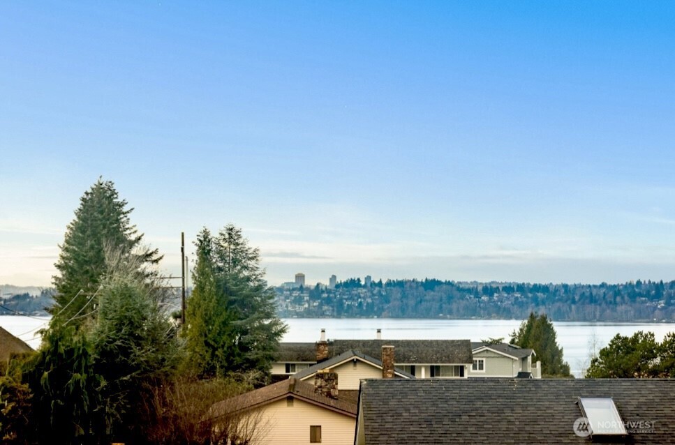 10602 NE 60th Street Kirkland WA 98033