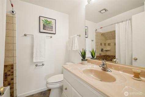 10602 NE 60th Street Kirkland WA 98033