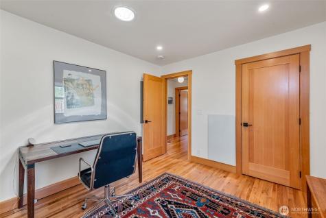 1738 Washington Street Port Townsend WA 98368