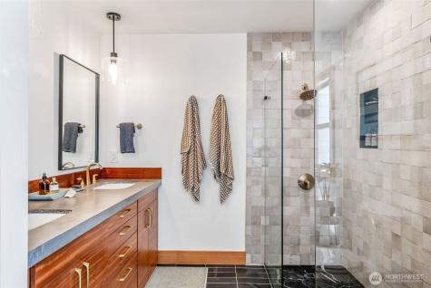 1738 Washington Street Port Townsend WA 98368