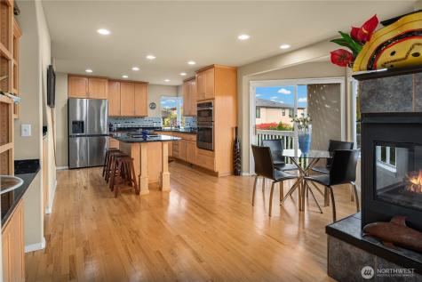 1320 N 38 Street Renton WA 98056