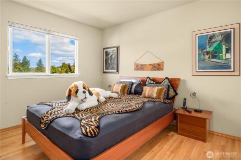 1320 N 38 Street Renton WA 98056