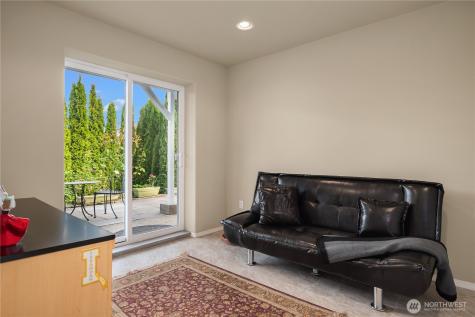 1320 N 38 Street Renton WA 98056