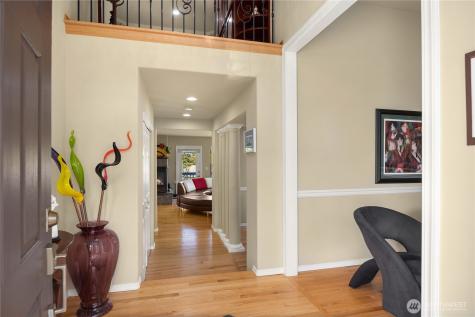 1320 N 38 Street Renton WA 98056