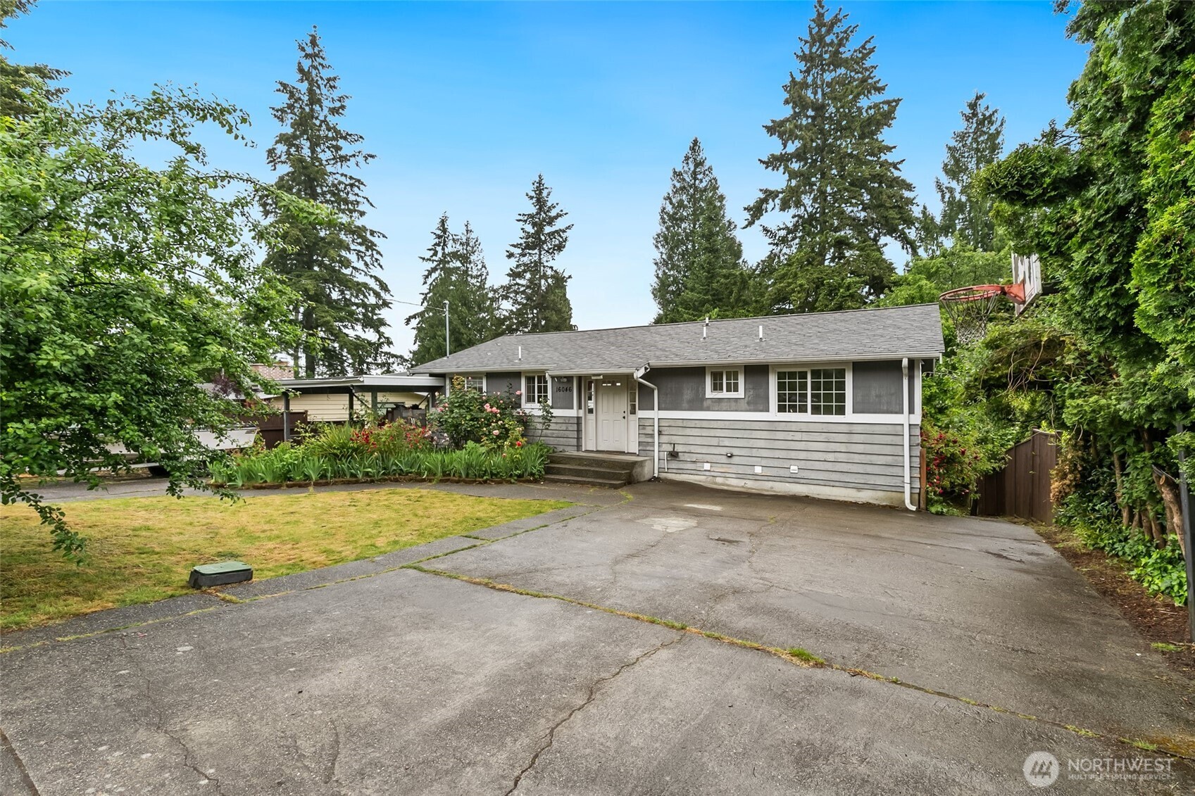 16046 46th Avenue S Tukwila WA 98188