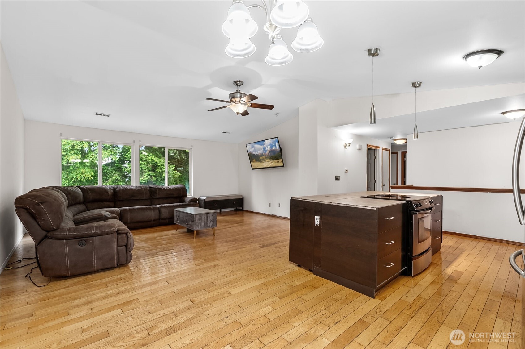 16046 46th Avenue S Tukwila WA 98188