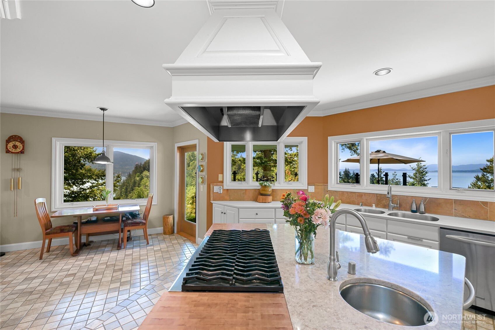 420 S Clarkwood Drive Bellingham WA 98225