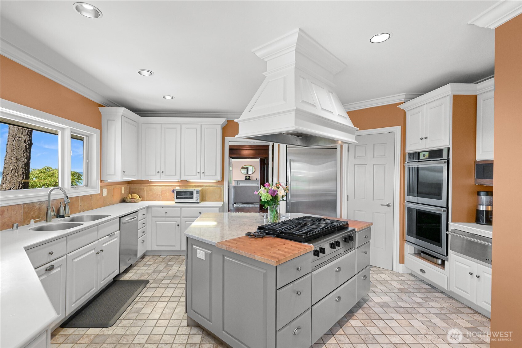 420 S Clarkwood Drive Bellingham WA 98225