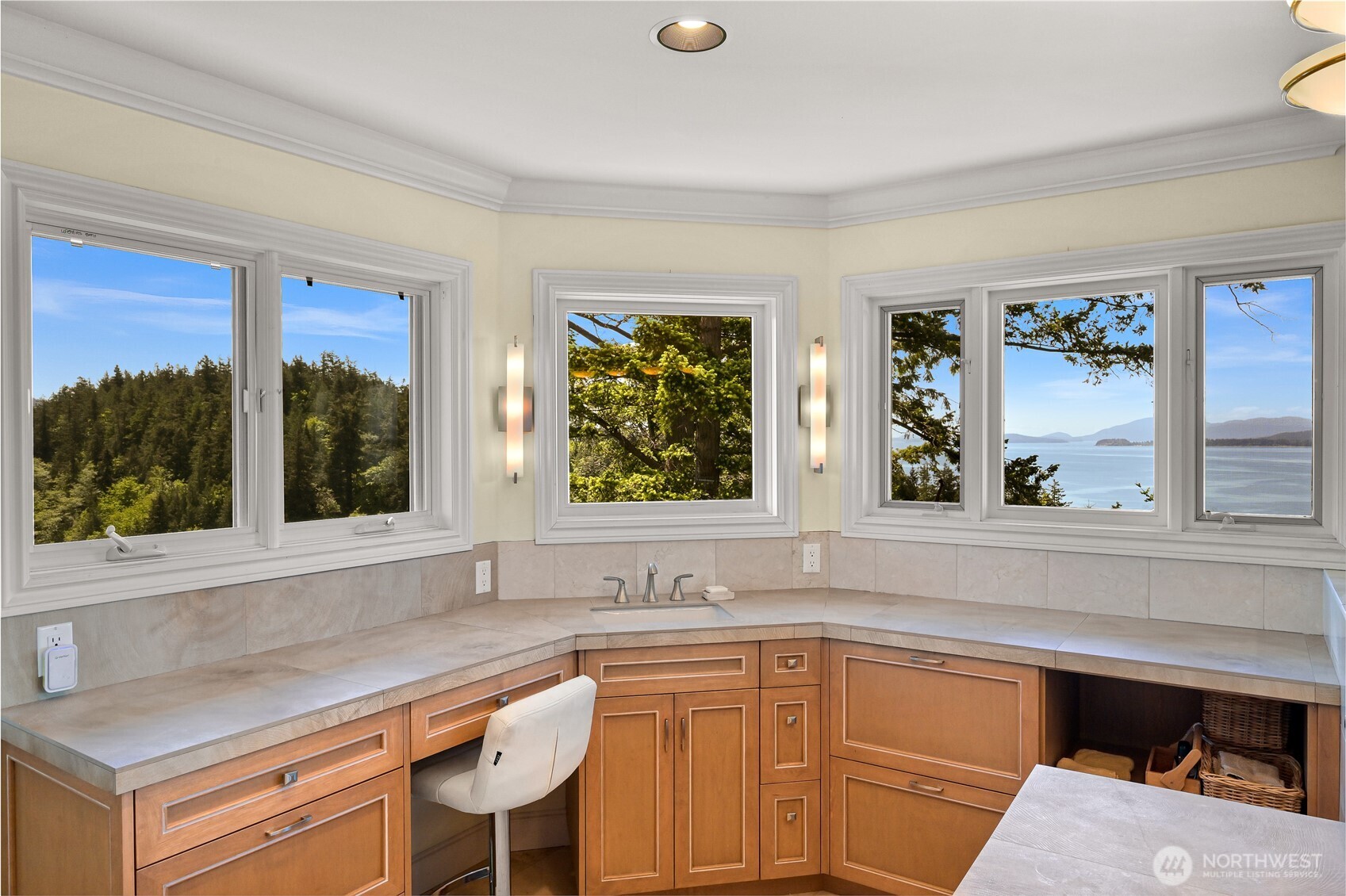 420 S Clarkwood Drive Bellingham WA 98225