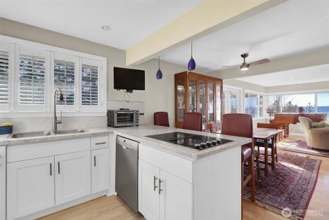 2424 152nd Street Burien WA 98166