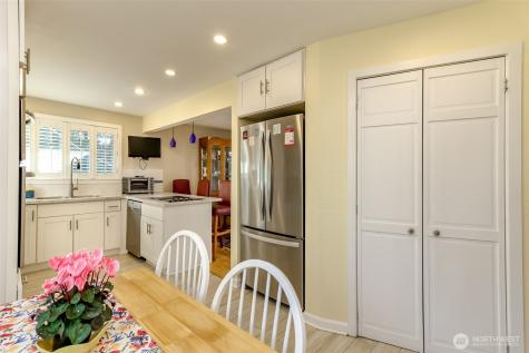 2424 152nd Street Burien WA 98166