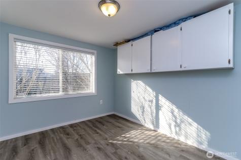 2424 152nd Street Burien WA 98166