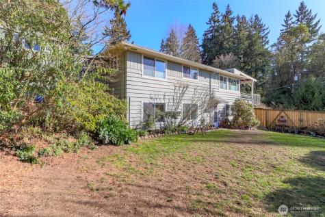 2424 152nd Street Burien WA 98166