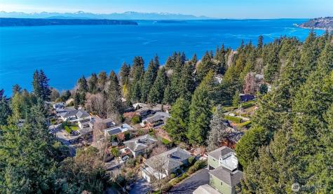 2424 152nd Street Burien WA 98166