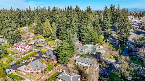 2424 152nd Street Burien WA 98166