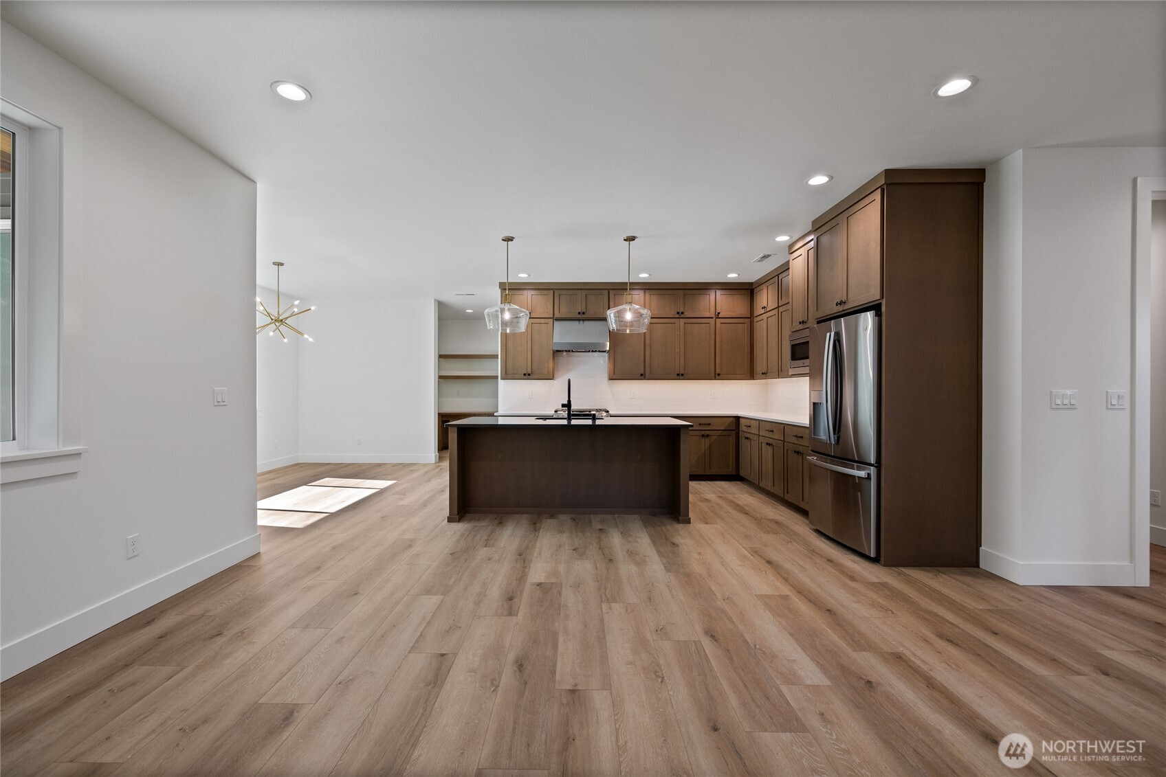 2746 Sunset Court Steilacoom WA 98388
