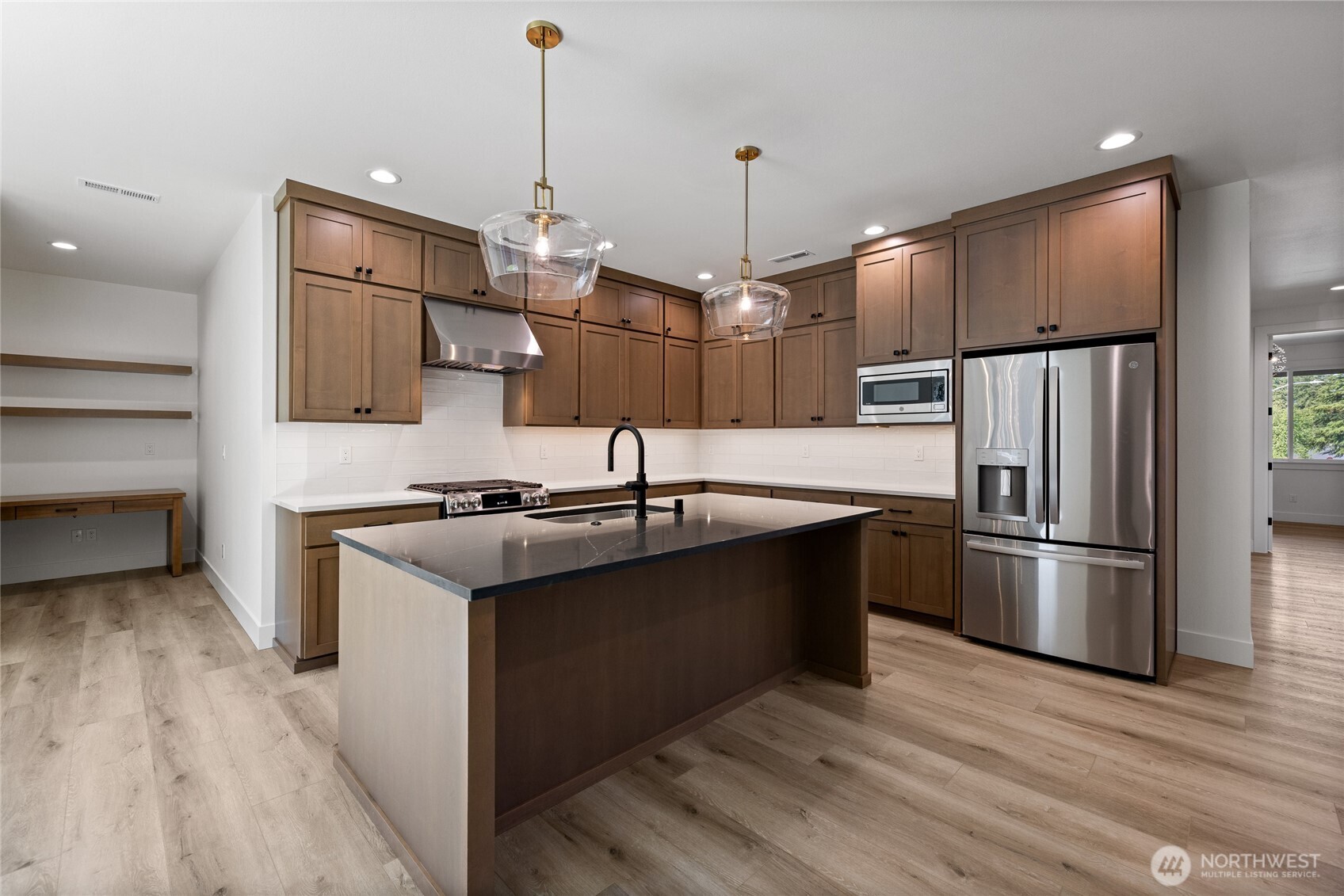 2746 Sunset Court Steilacoom WA 98388