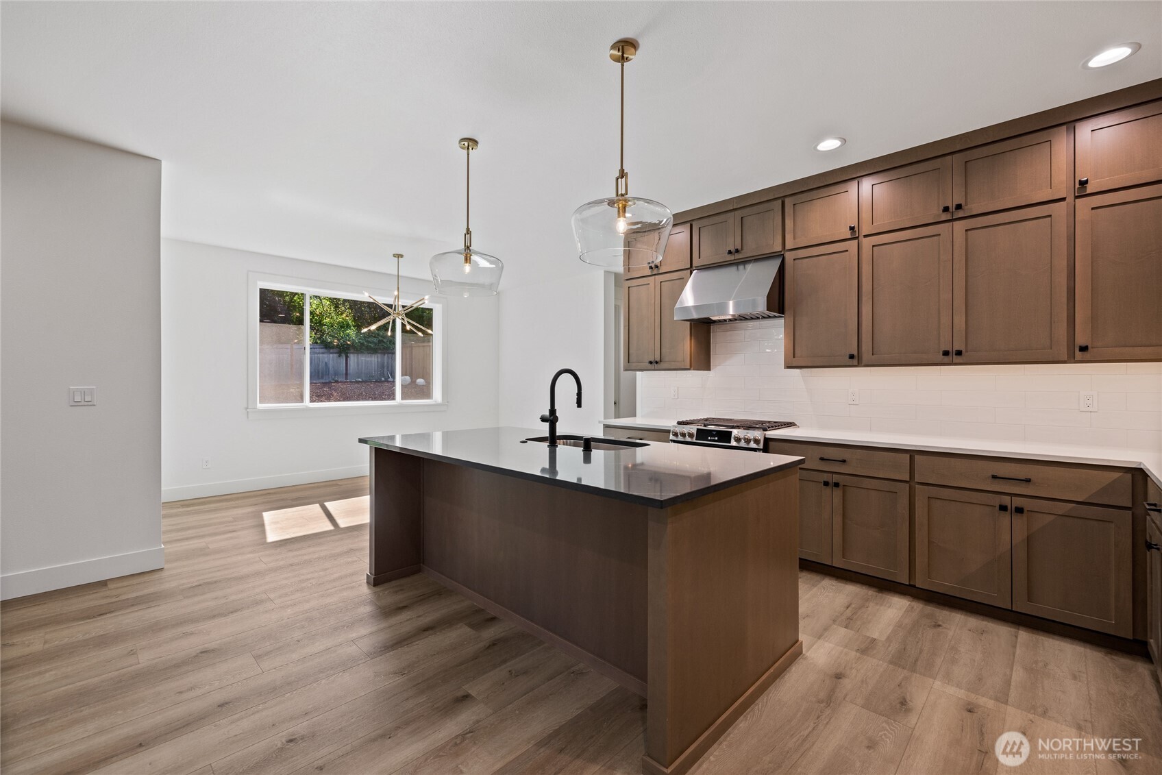 2746 Sunset Court Steilacoom WA 98388