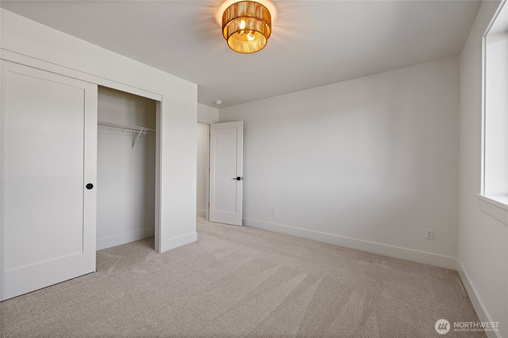 2746 Sunset Court Steilacoom WA 98388