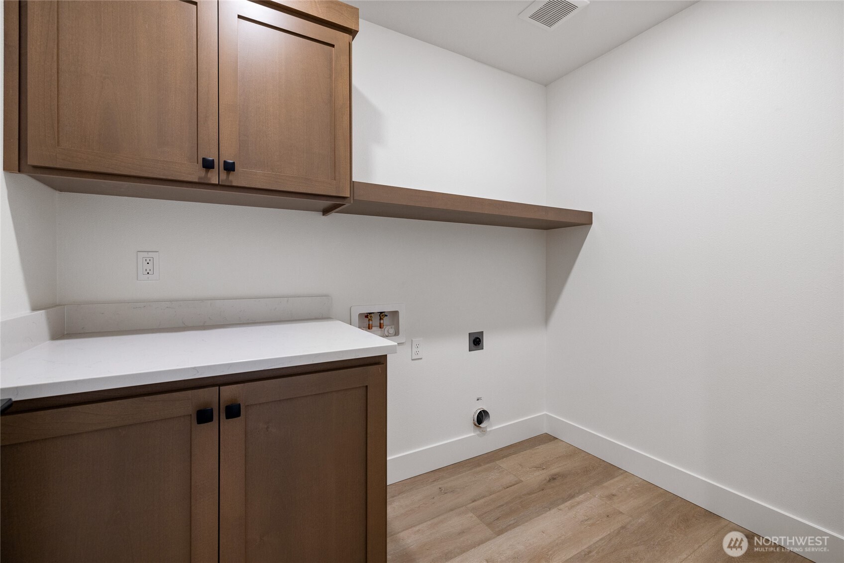 2746 Sunset Court Steilacoom WA 98388